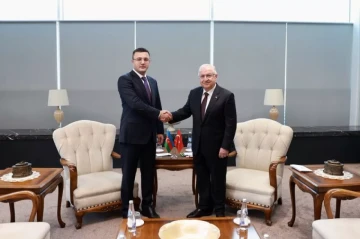 Türkiye-Azerbaijan defence diplomacy on display at TEKNOFEST 2025