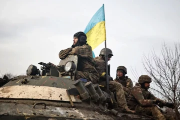 Ukraine to join Victory Day parade in UK as Russia rejects British mediator role