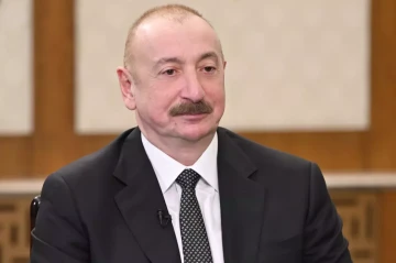 Azerbaijani president extends Constitution Day greetings to Polish counterpart