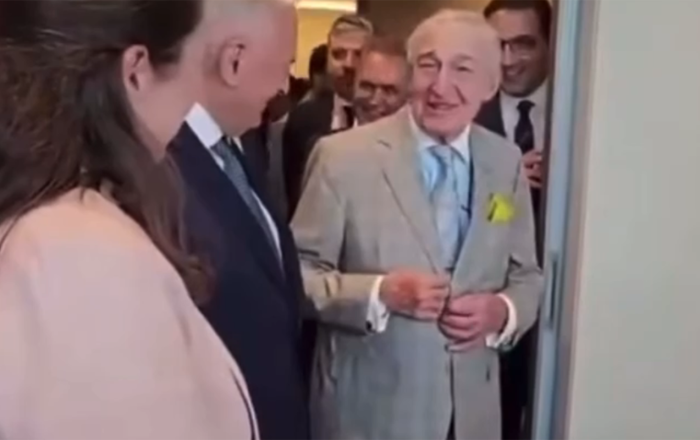 Kürd qadın haqda lətifəsi başına bəla oldu -
