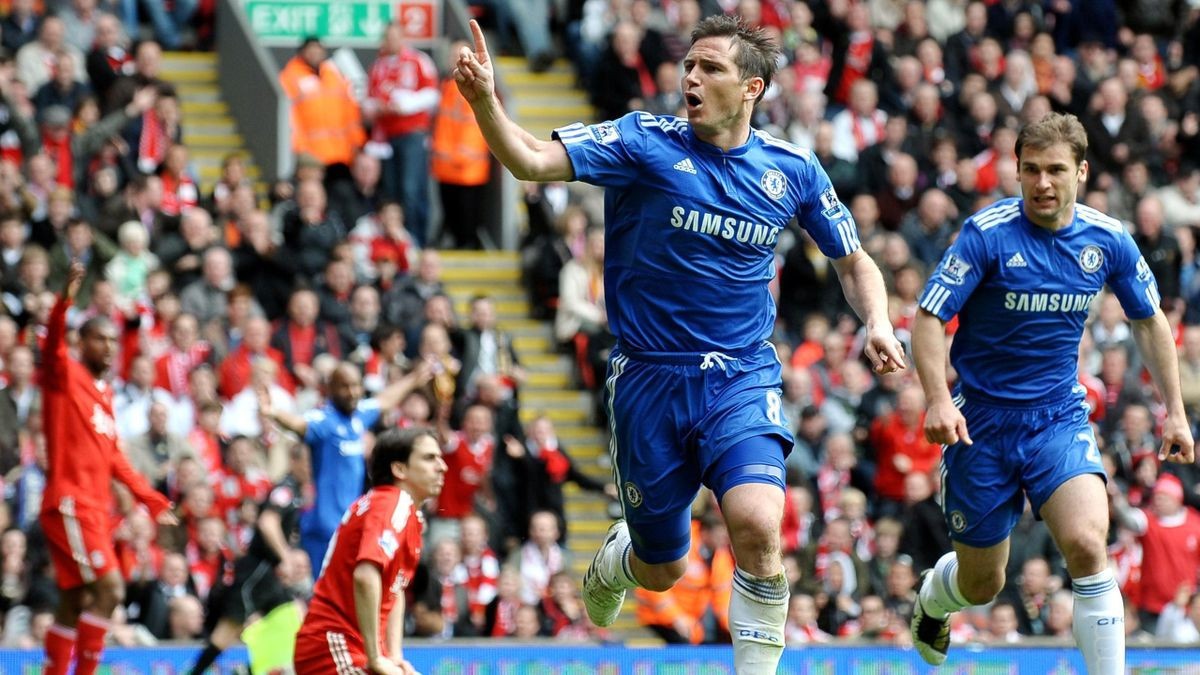 Liverpool, Chelsea cruise in Premier League