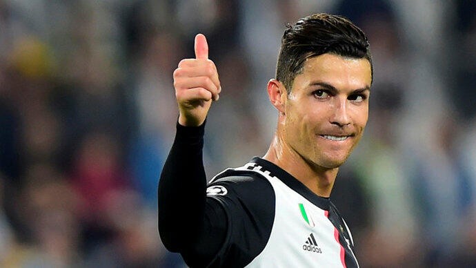 Ronaldo breaks his own world record