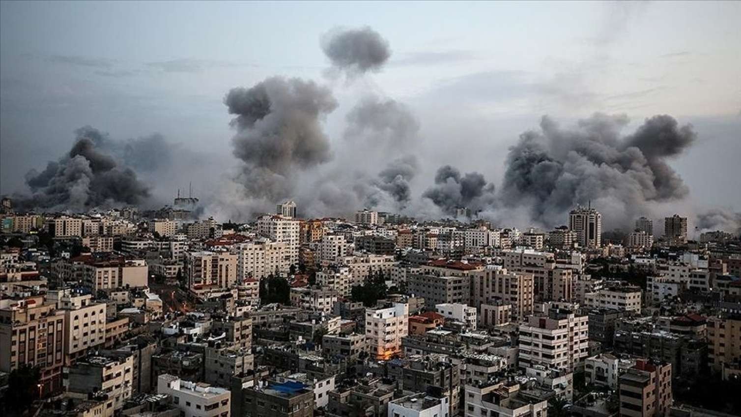 İsrail ordusu iki HAMAS rəsmisini zərərsizləşdirdi
