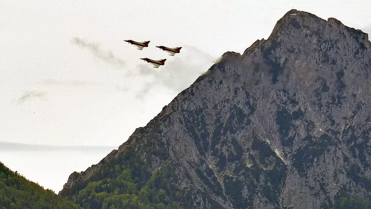 "Golden Cap": Hidden airspace surveillance system deep inside Austrian Alps