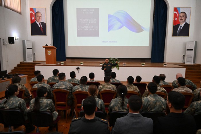 Azerbaijan Army holds training with psychologists