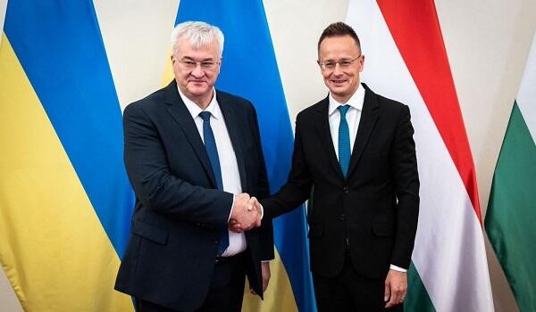 Ukrainian, Hungarian ministers meet