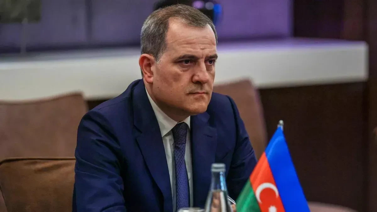 Azerbaijani FM briefs Kuwaiti Crown Prince on South Caucasus developments