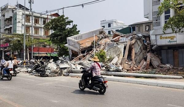 Strong earthquake strikes Myanmar