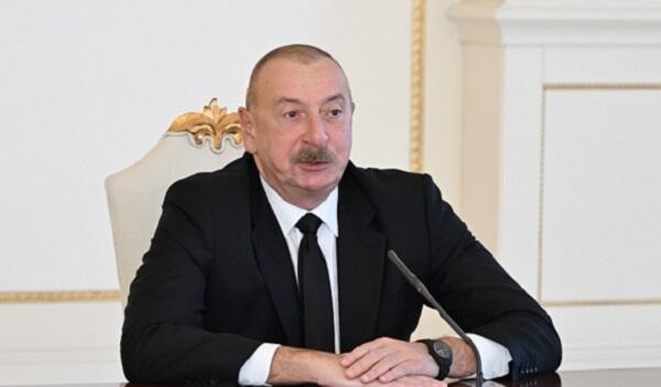 BƏƏ prezidenti İlham Əliyevə zəng etdi