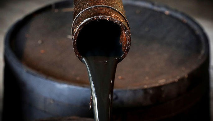 Oil prices drop again