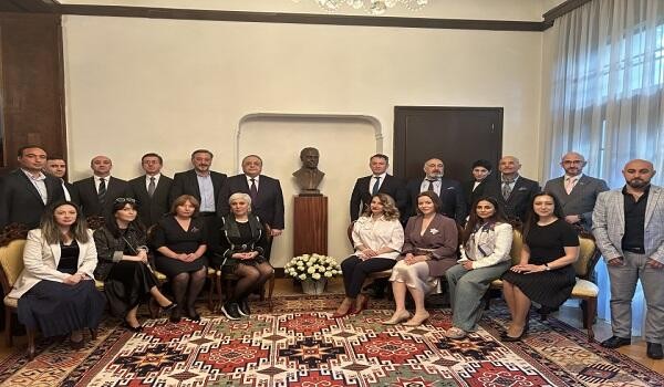 Çex Respublikasında Heydər Əliyevin büstü açıldı