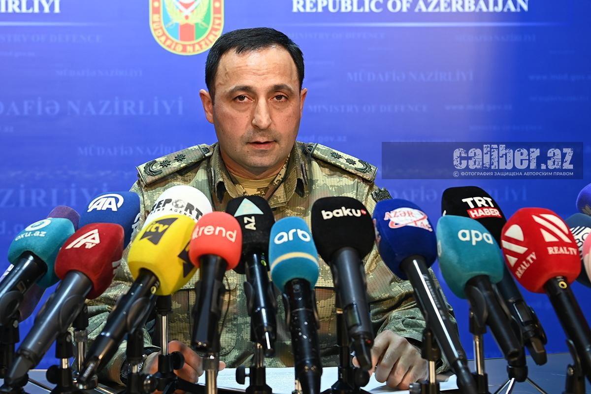 Azerbaijani Defence Ministry urges citizens to protect military information on social media