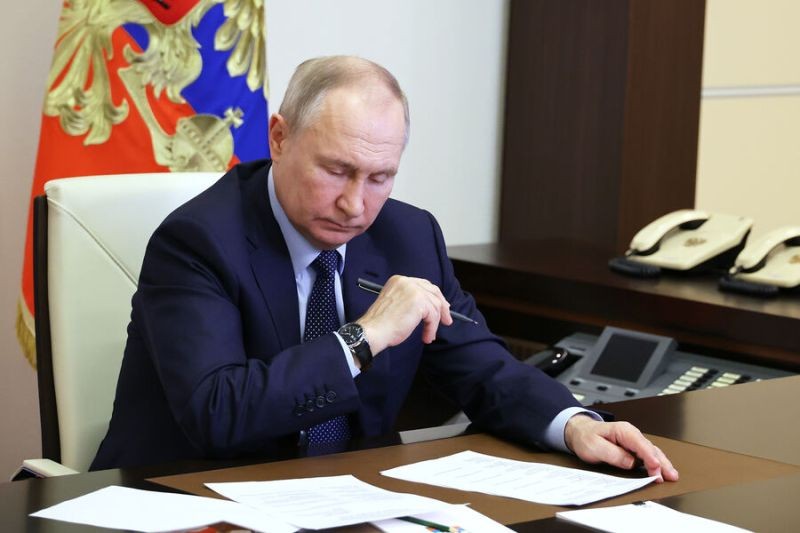 Путин заявил, что российской экономике нужна «мягкая посадка»