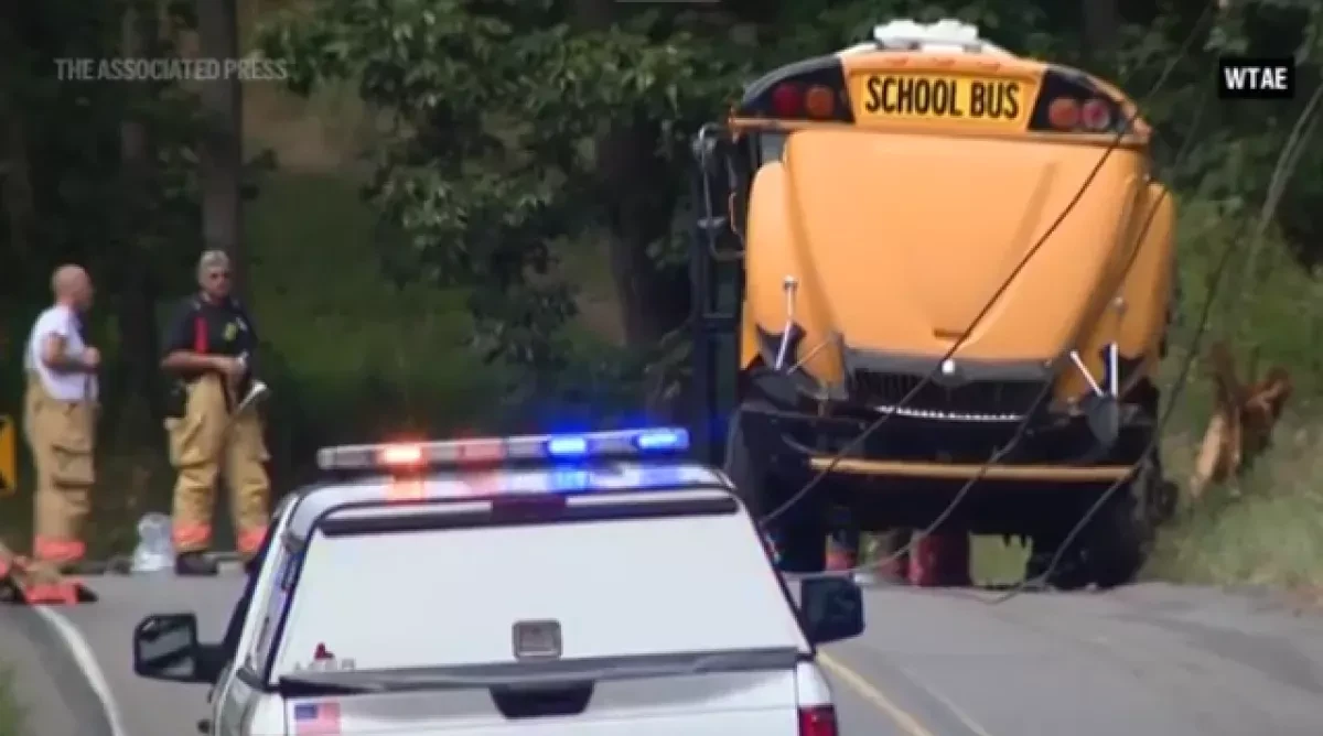 Over 20 hospitalised after bus carrying junior footballers crashes in Pennsylvania, US