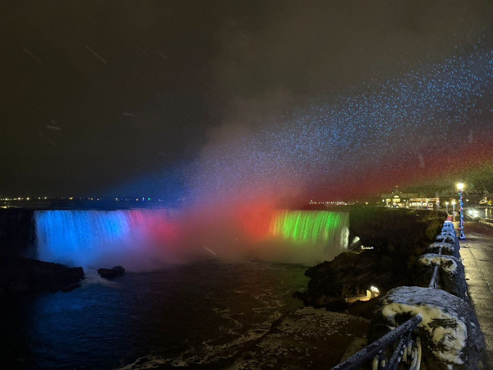 Niagara Falls glows with Azerbaijani flag colors on National Day