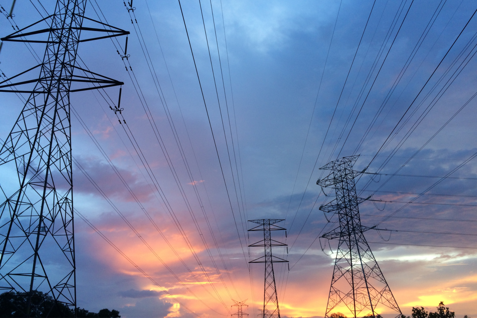 Iran evaluates impact of strikes on energy sector