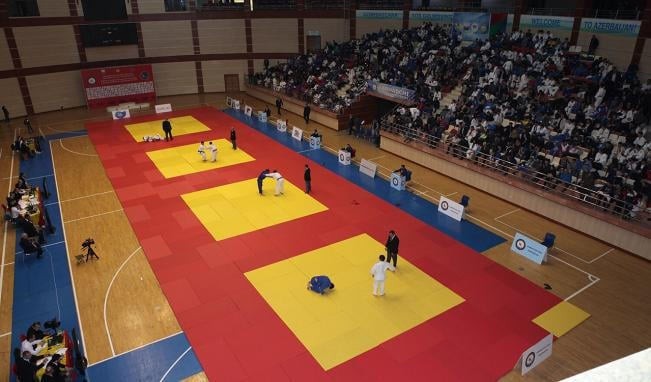 Azerbaijan wins gold at Youth Judo European Cup