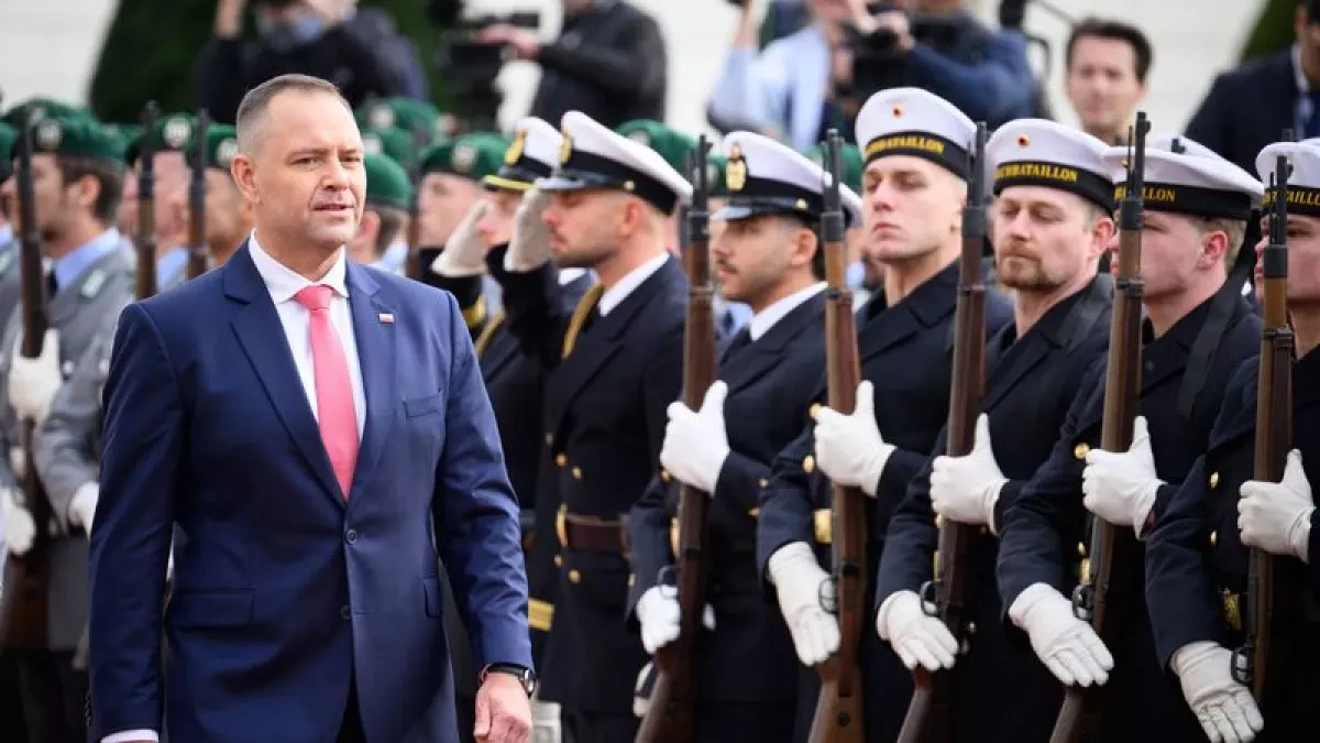 Polish parliament approves civil partnerships as president signals veto
