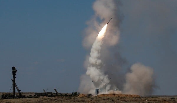 US strike kills three suspected narco-traffickers - Video