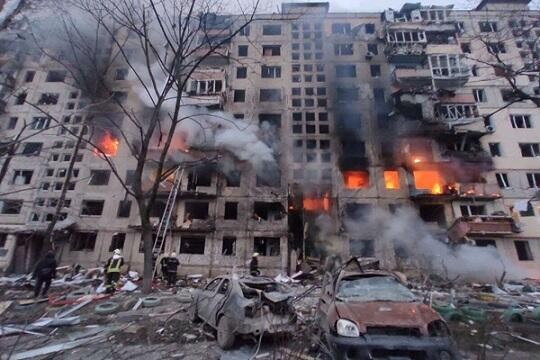 Oreshnik, Kinzhal, Zircon missiles used in Ukraine strike - Video