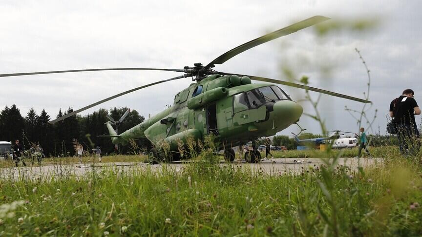 Pakistanda helikopter qəzaya düşdü -