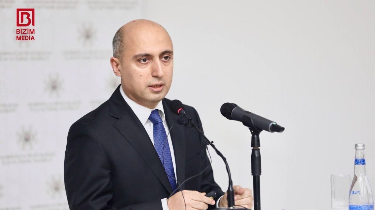 Dərslikləri süni intellekt əvəzləyə bilər –