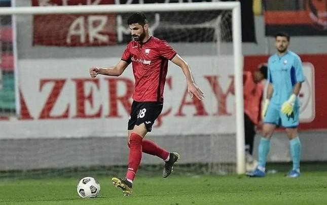 “Qəbələ” kapitanla müqavilə imzalamadı