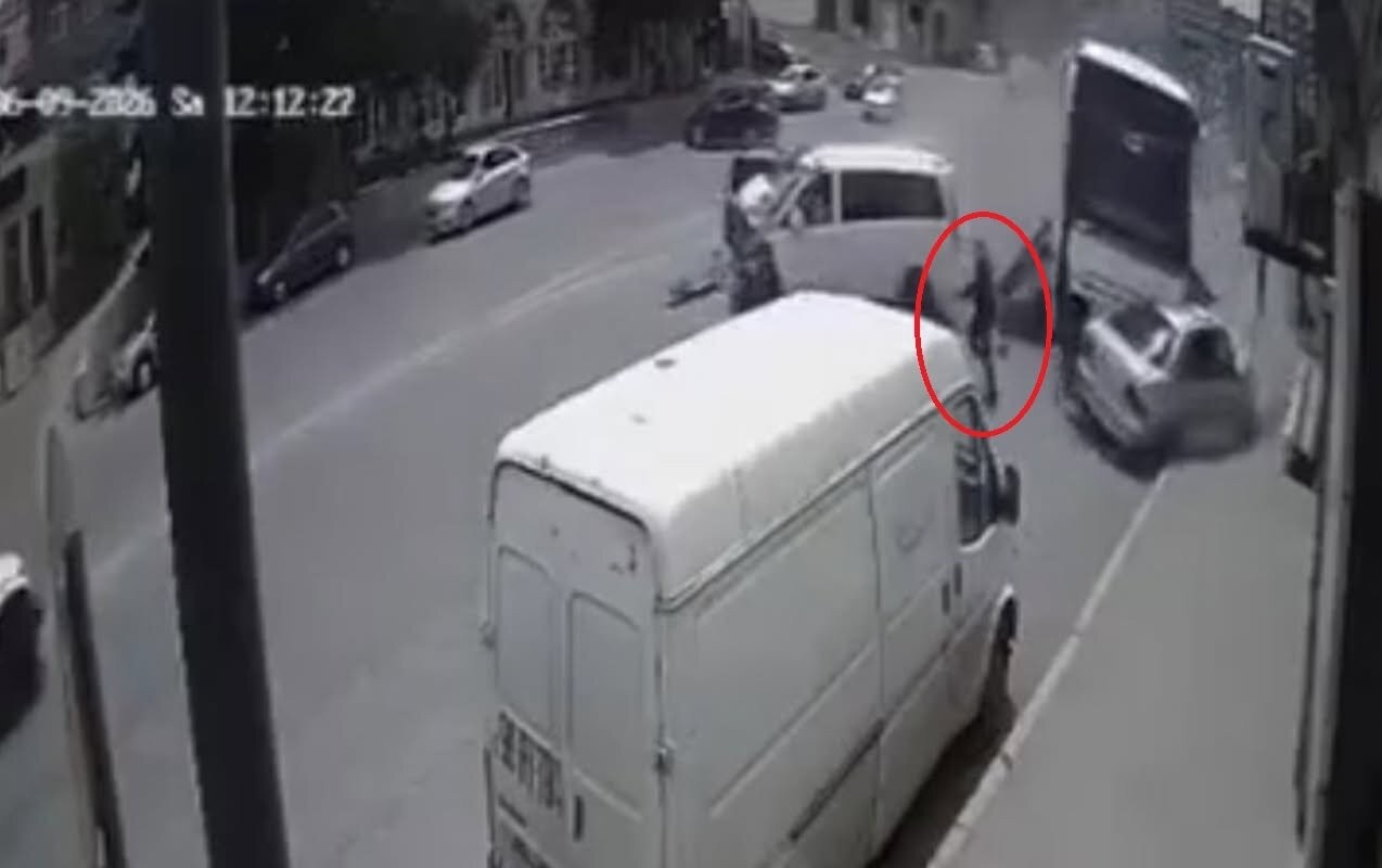 Bakıda piyada son anda ölümdən döndü -