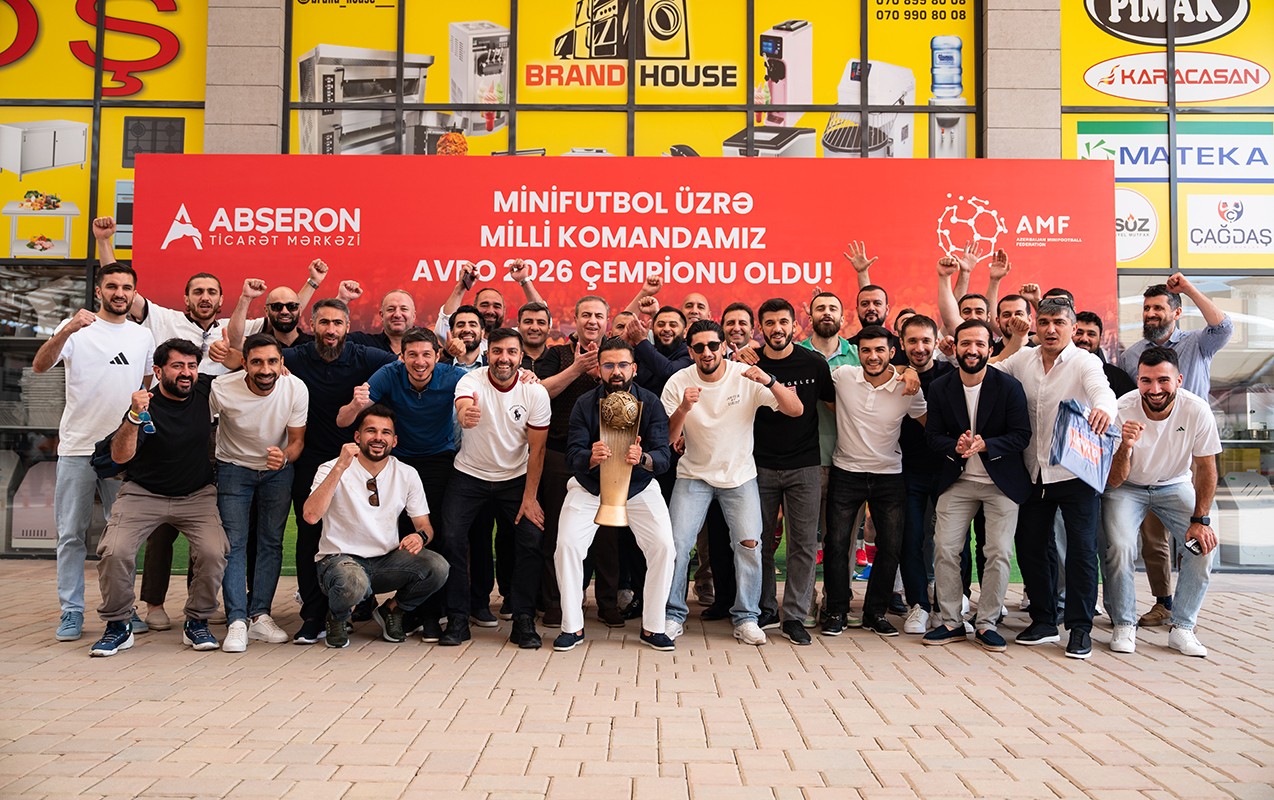 İkiqat qitə çempionları sponsor və azarkeşləri ilə görüşüblər -