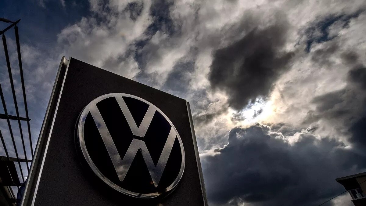 "Volkswagen" təhlükədə: Rəhbərlik şirkətin taleyindən narahatdır