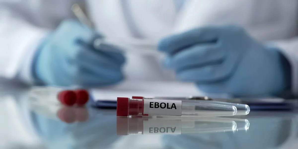 Fransada Ebolaya ilk yoluxma faktı qeydə alındı