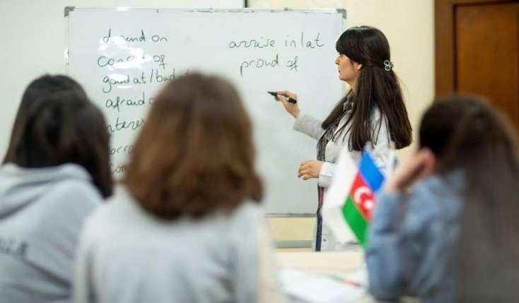 Repetitorluğun qadağan edildiyi