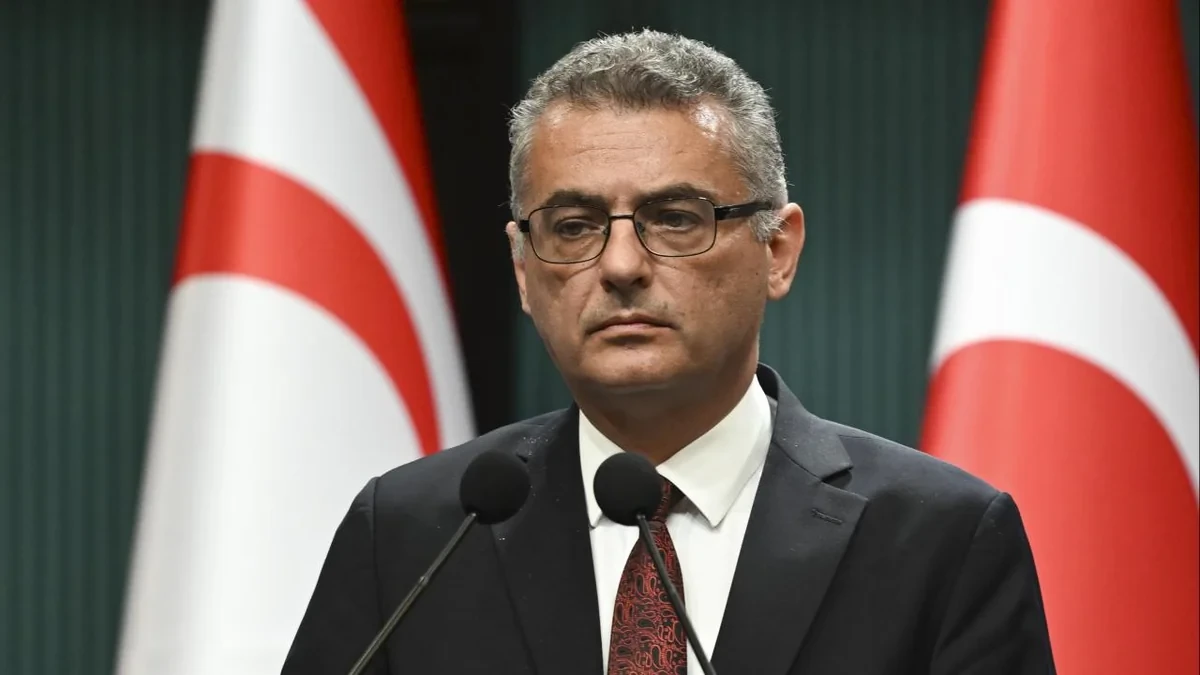 Şimali Kiprin Prezidenti xəstəxanaya yerləşdirilib