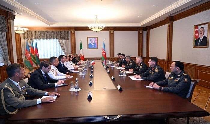 Azerbaijan and Italy discuss defense cooperation