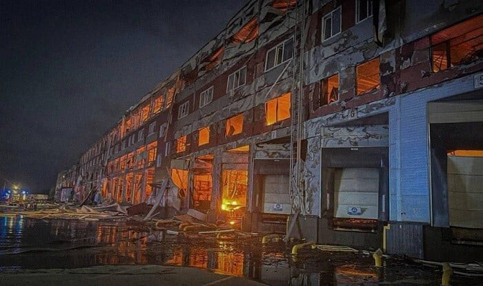 Russian strike damages Aurora distribution center