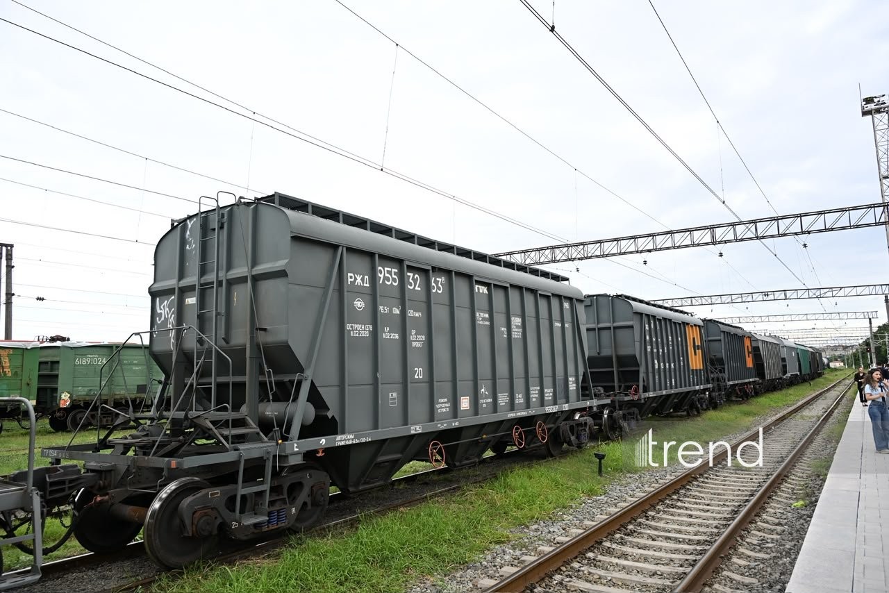 Azerbaijan transits another batch of Russian wheat to Armenia