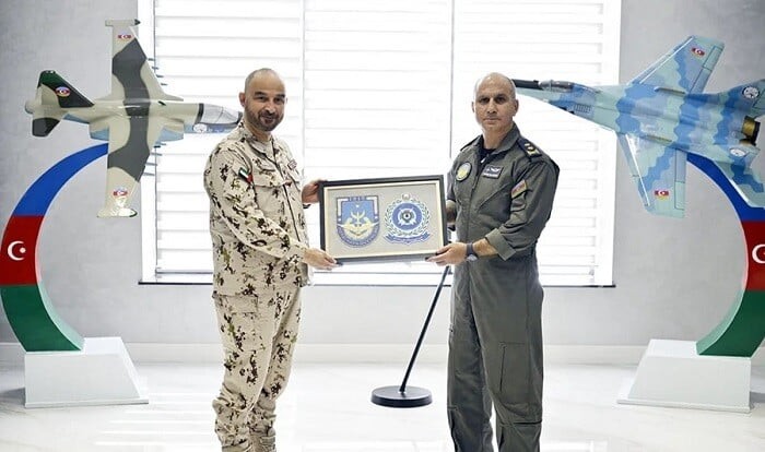 Azerbaijan and UAE Air Force Commanders meet
