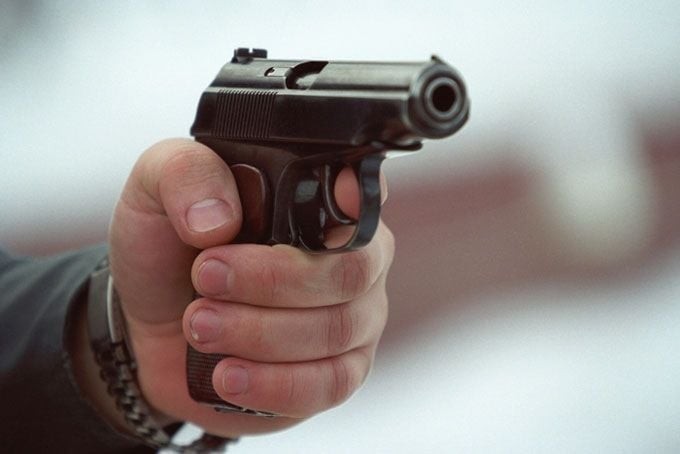 1 killed, 4 injured in shooting outside Iran courthouse