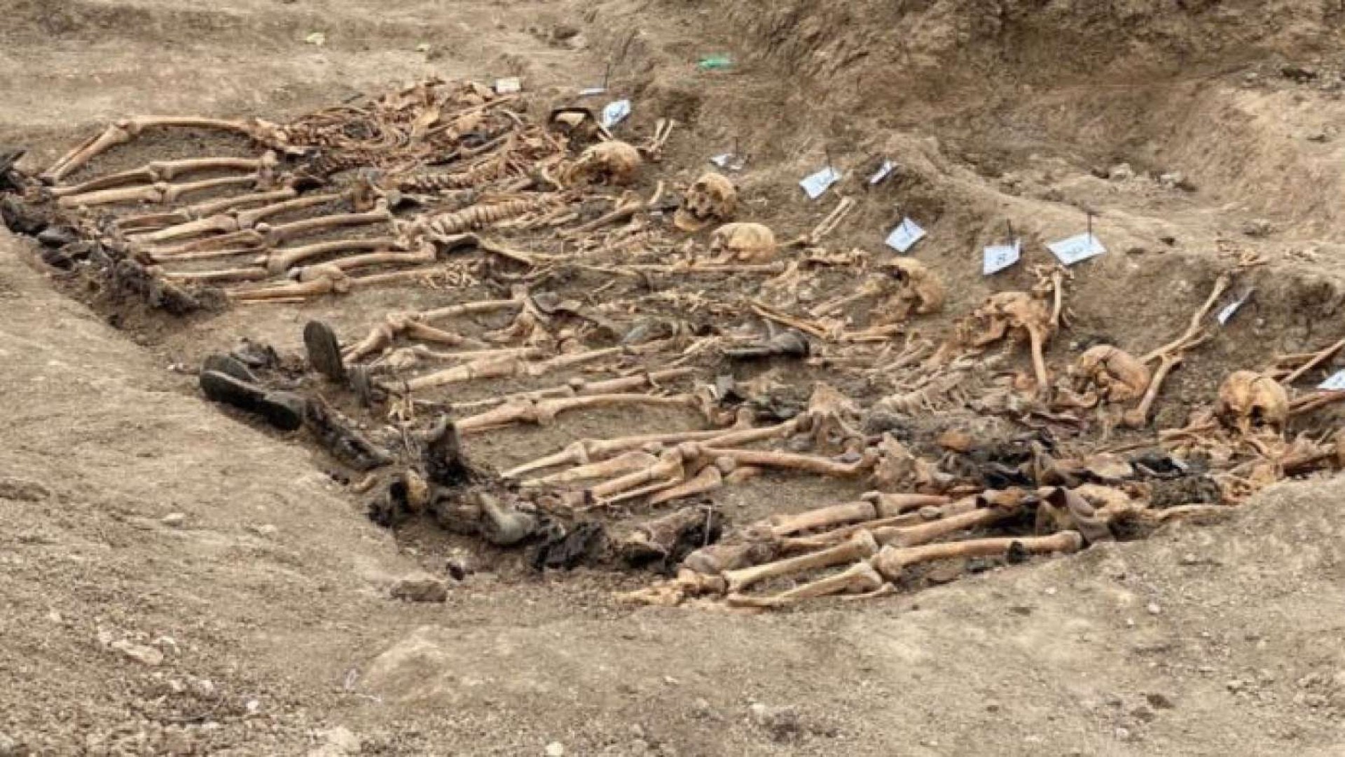 Azerbaijan discovers 2 mass graves in Shusha and Khojaly