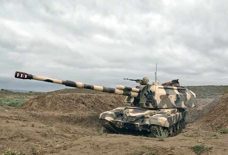Azerbaijan Army’s Artillery units hold live-fire tactical exercise