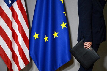 ЕС официально признает свою зависимость от США