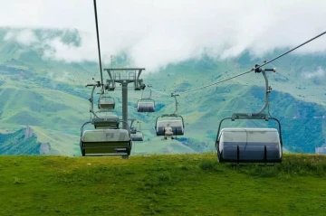 Tourism booms in Azerbaijan's Shahdag as visitor numbers soar in first half of 2025