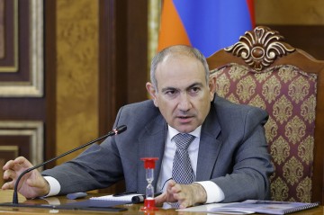 Пашинян рассказал Токаеву о переговорах с Алиевым