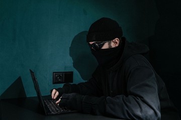 Задержан мошенник, «устраивавший» детей на учебу за рубеж