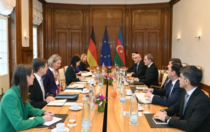 Переговоры глав МИД Азербайджана и Германии