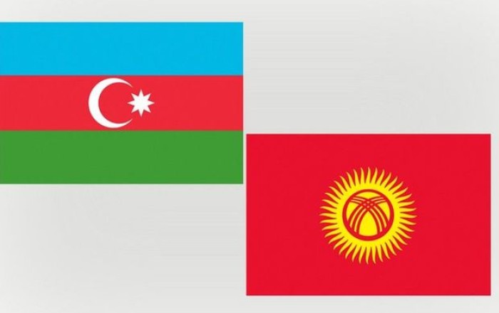 В Баку организован государственный прием в честь президента Кыргызстана