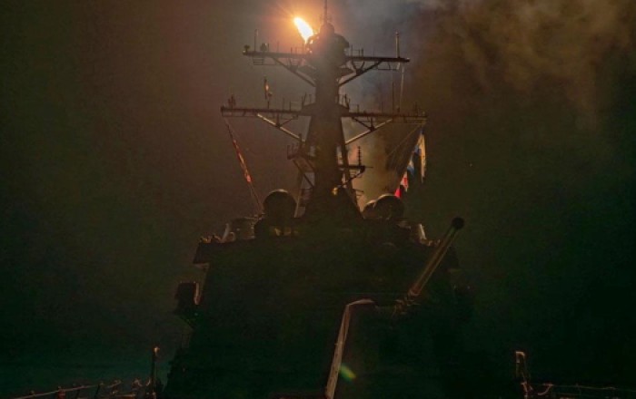 Хуситы заявили об уничтожении американского эсминца