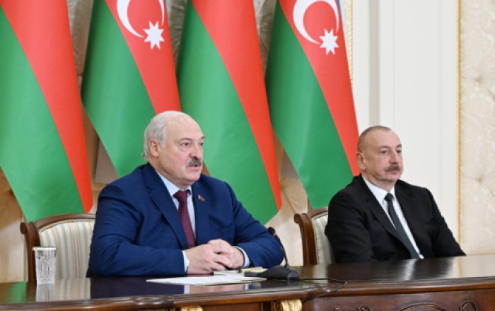 Лукашенко в Баку: Построим в Карабахе агрогородок