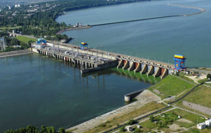 Россияне повредили крупную ГЭС в Украине?