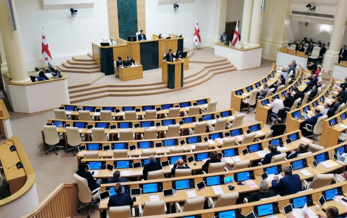 Парламент Грузии поддержал законопроект об иноагентах во втором чтении